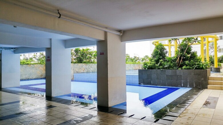 Clean 2br Bassura City Apartment
