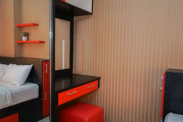 Comfy And Clean 2br Green Pramuka Apartment