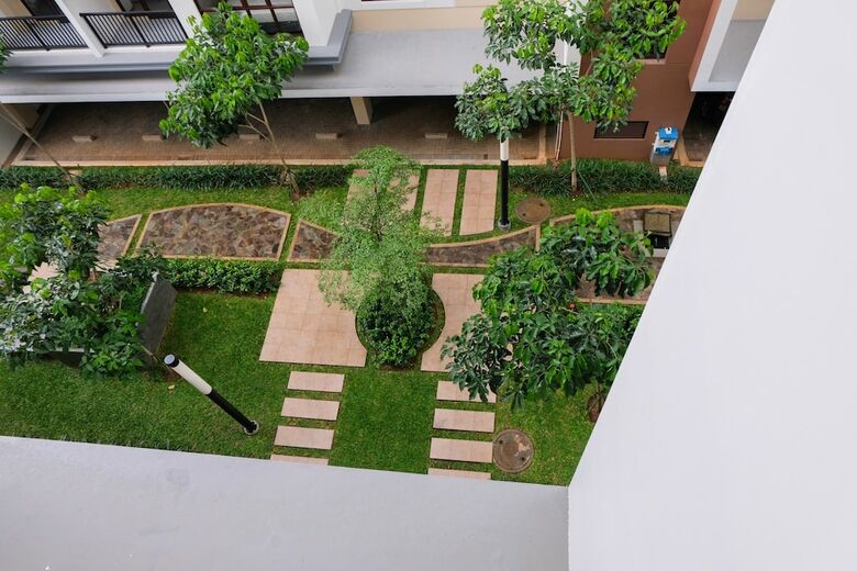 Homey 1br At Assati Garden House Apartment