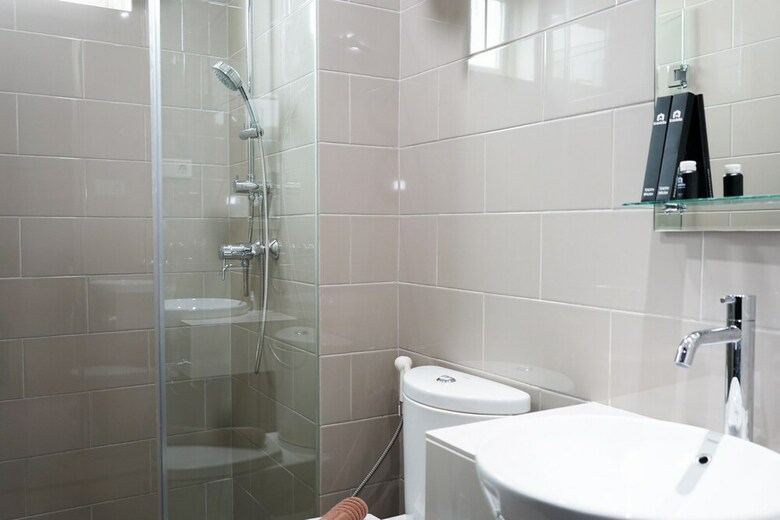 2br Luxury Citra Lake Suites Apartment