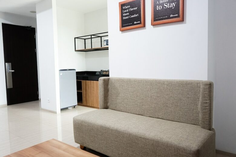 2br Luxury Citra Lake Suites Apartment