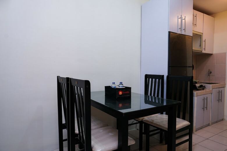 Spacious 1br Puri Park View Apartment