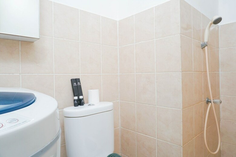 Spacious 2br Green Bay Pluit Apartment