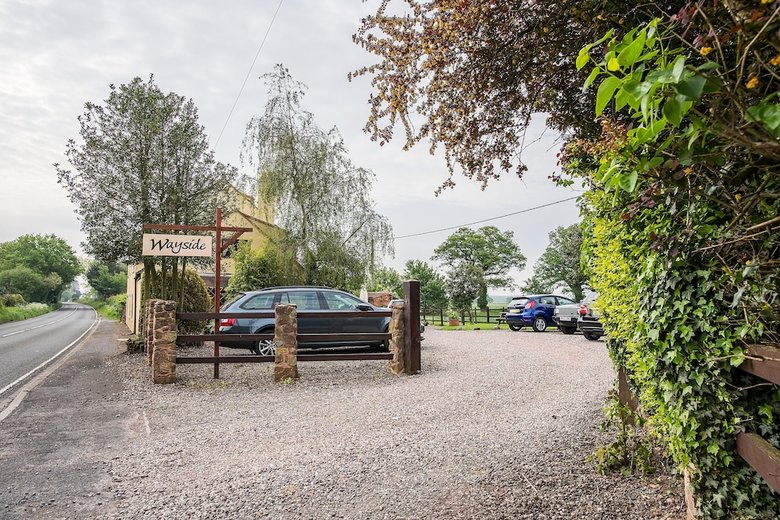 Bed & Breakfast Retreats At Wayside