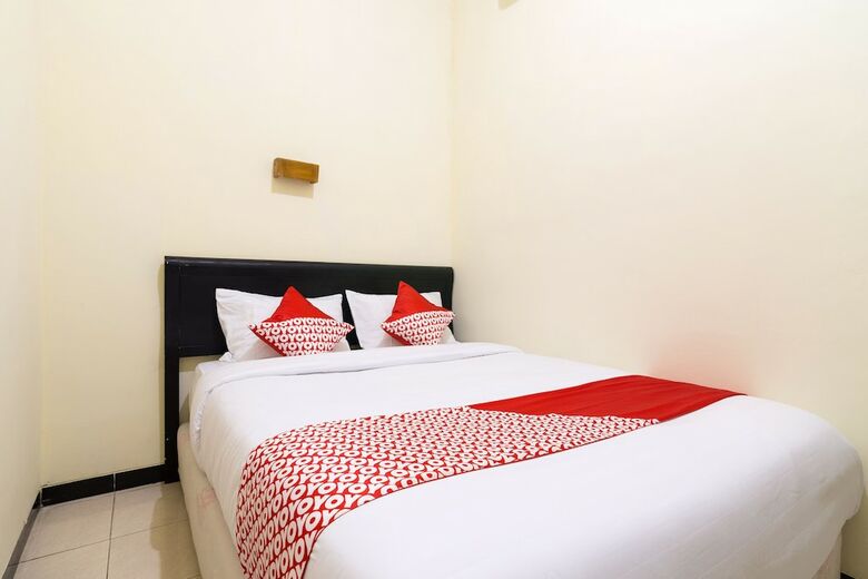 Oyo 1338 Hotel Sartika