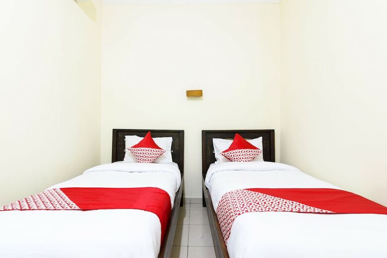 Oyo 1338 Hotel Sartika