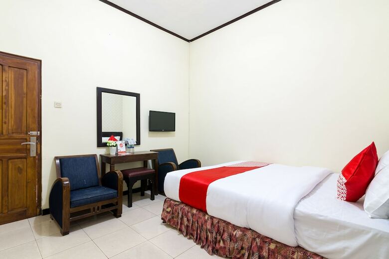 Oyo 1338 Hotel Sartika