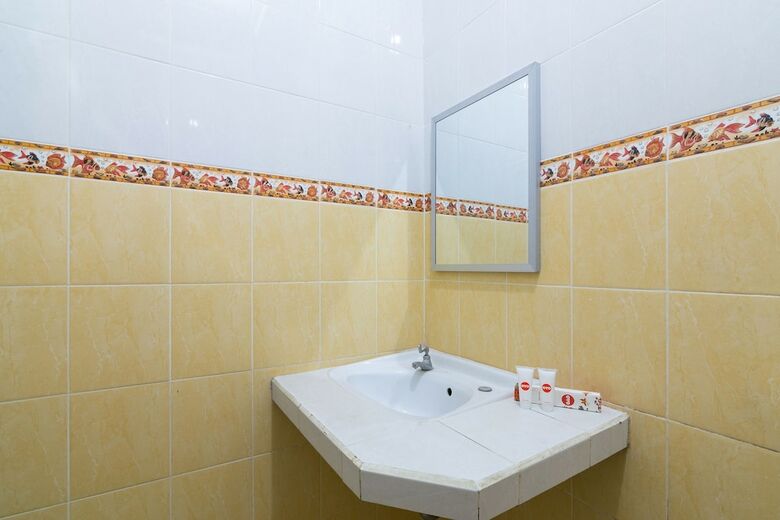 Oyo 1338 Hotel Sartika