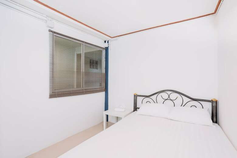 Hostal Sleepyhead Hostel