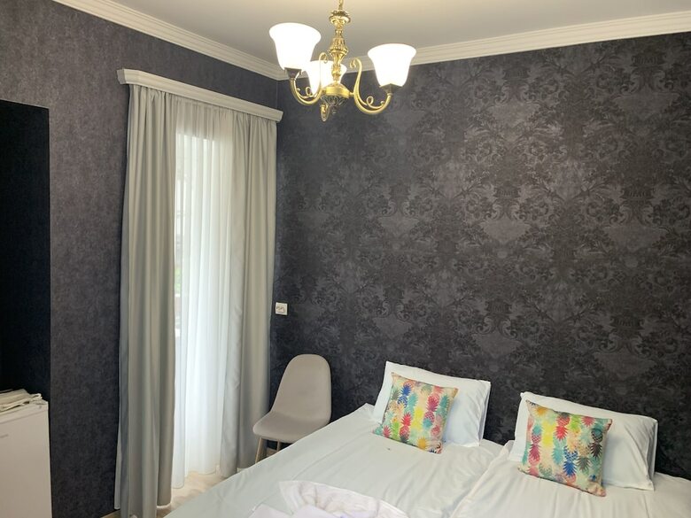 Hotel Your House In Tbilisi