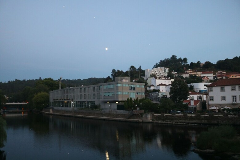 Apartamentos Casa Cimo De Vila