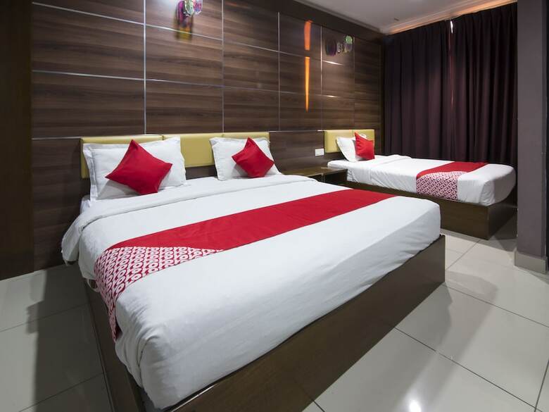 Oyo 44089 Anggerik Garden Hotel
