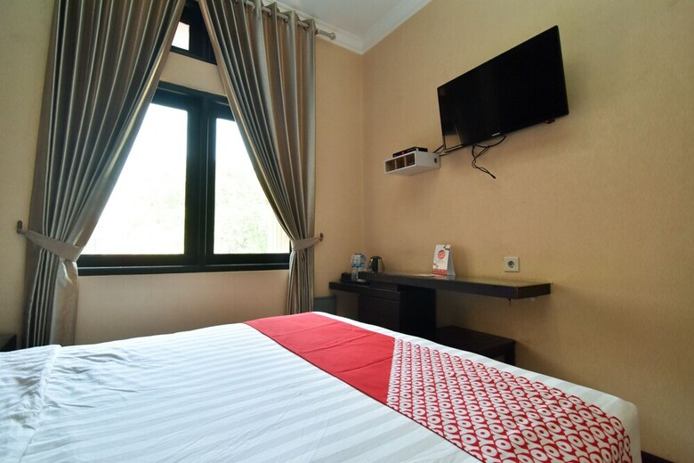 Hostal Oyo 1396 D' Best Homestay