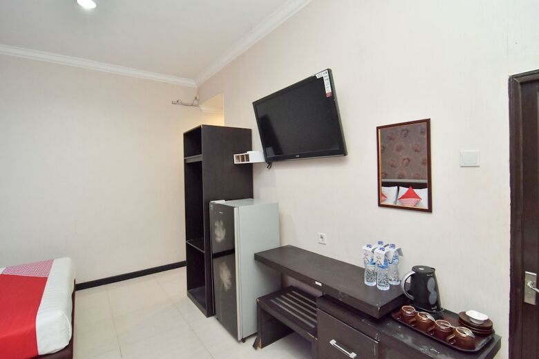 Hostal Oyo 1396 D' Best Homestay