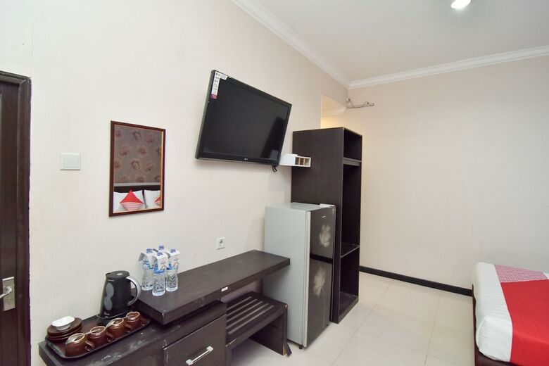 Hostal Oyo 1396 D' Best Homestay