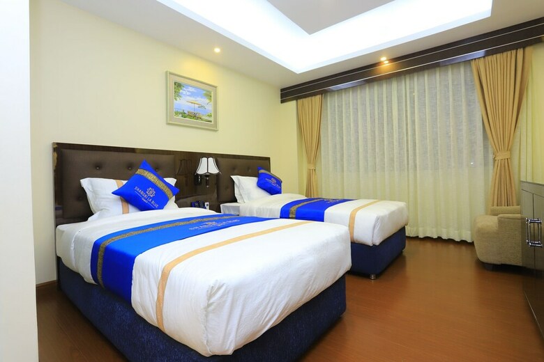 Palette - Shangrila Blu Hotel
