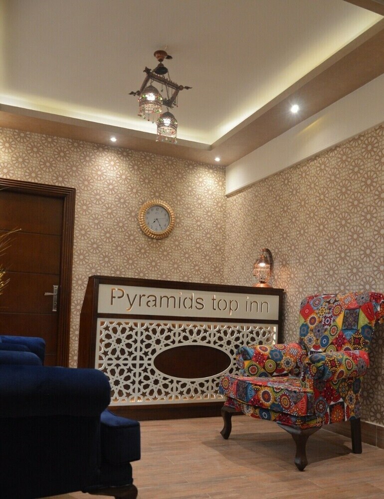 Hotel Pyramids Top Inn