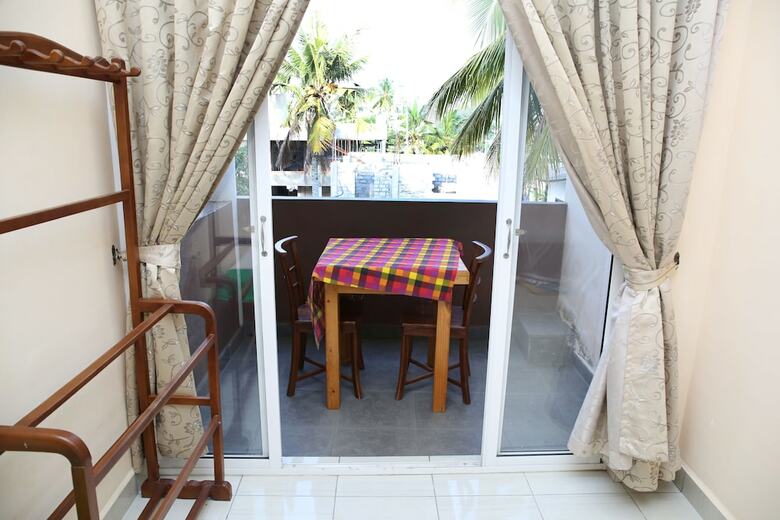 Hotel Golden Bay Resort