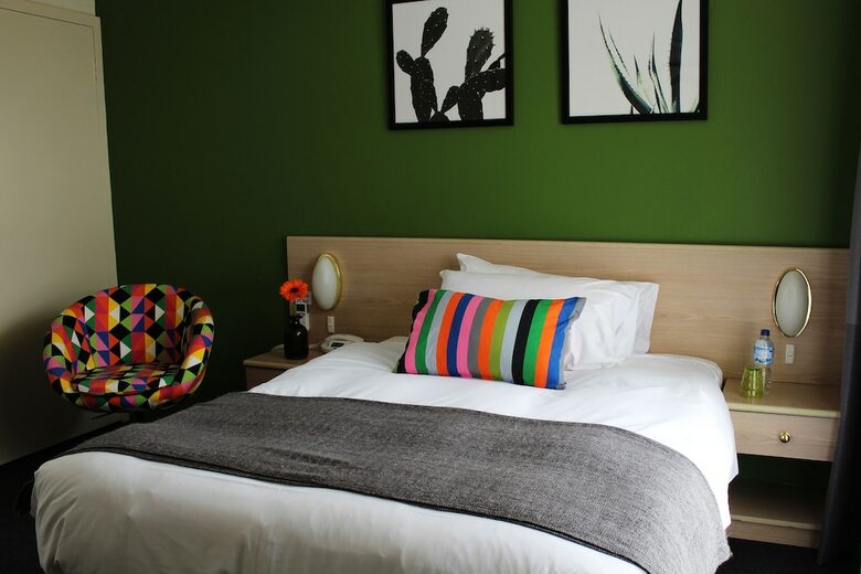 Motel The Oriana, Orange