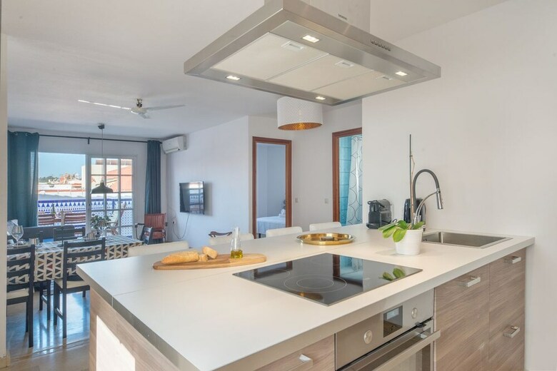 Apartamentos Atico Yate Plaza