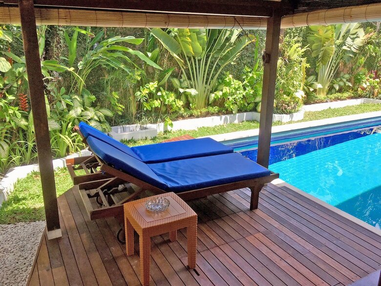Bed & Breakfast Villa Coconut Spring Canggu