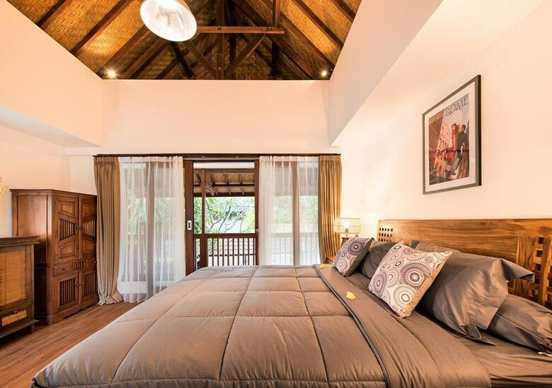 Bed & Breakfast Villa Coconut Spring Canggu