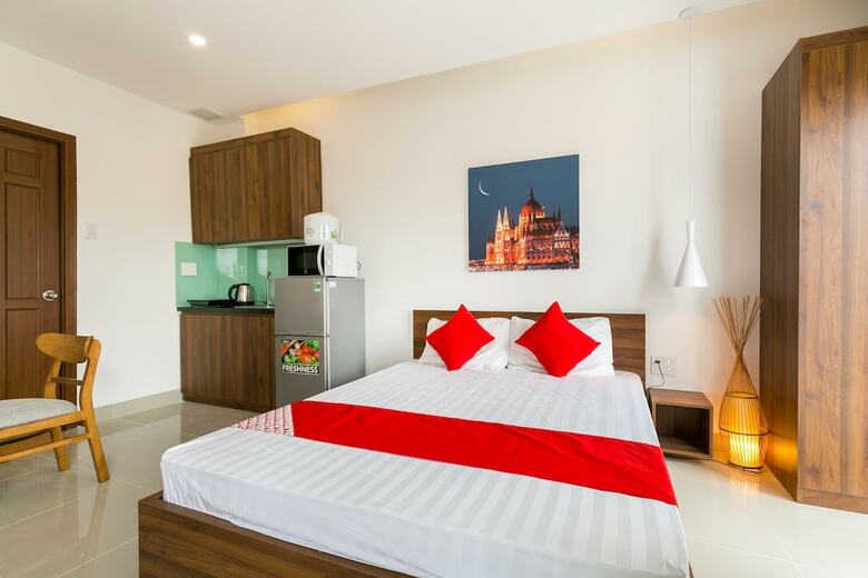 Hotel Oyo 304 Universe Apartment
