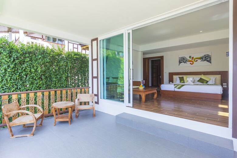 Floral Hotel Aura Samui Best Beach