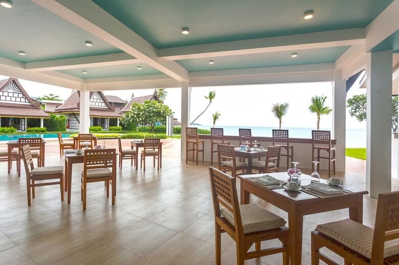 Floral Hotel Aura Samui Best Beach