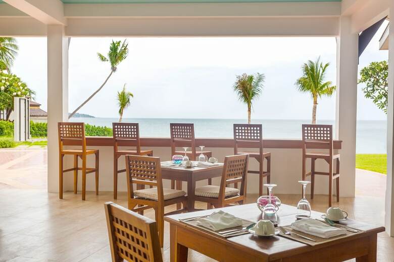 Floral Hotel Aura Samui Best Beach