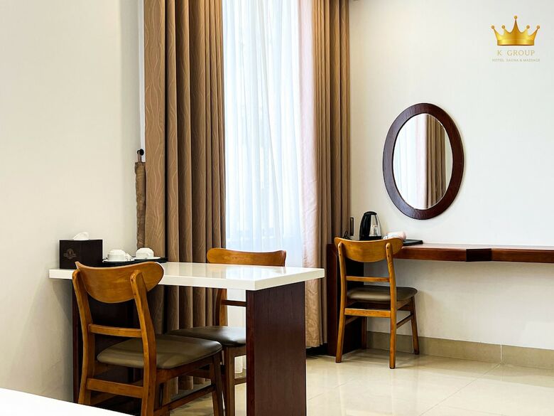 Kiwi Hotel & Apartments