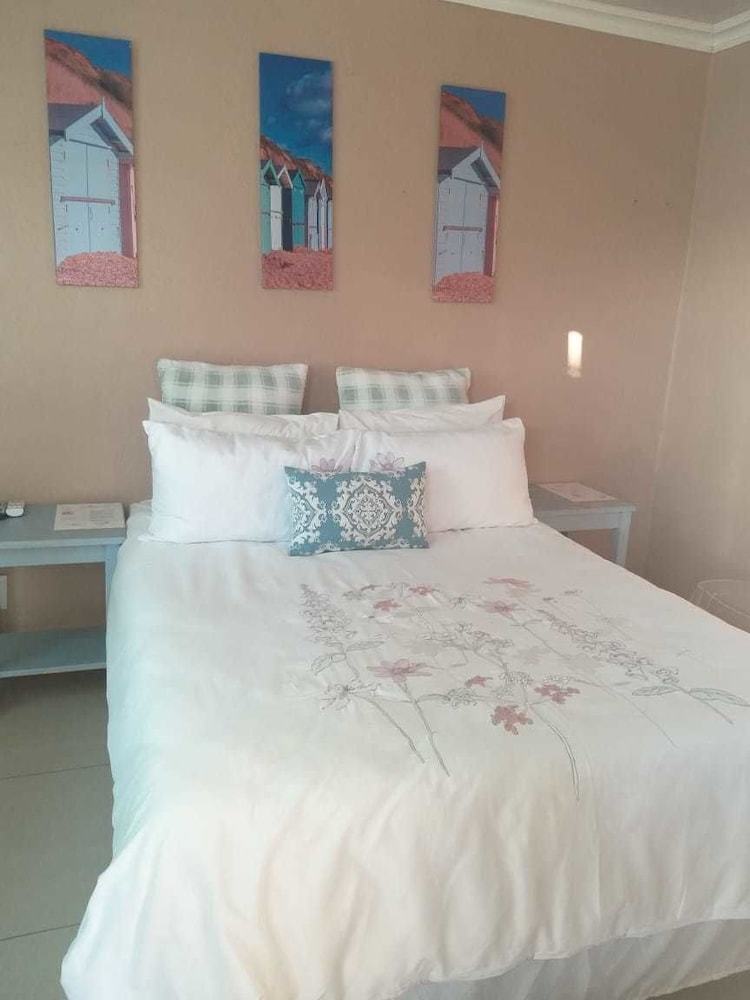 Hotel Hulela Guest House