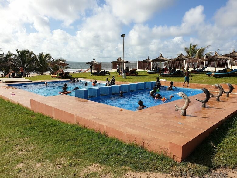 Hotel Kasumai Beach Resort
