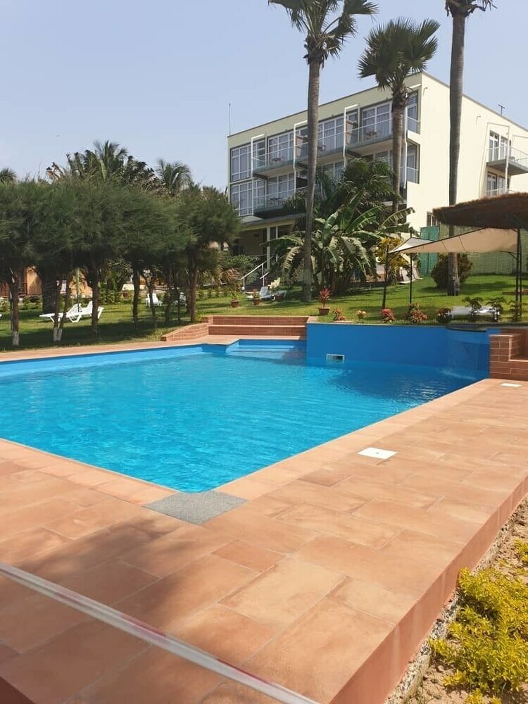 Hotel Kasumai Beach Resort