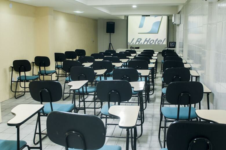 Jr Hotel