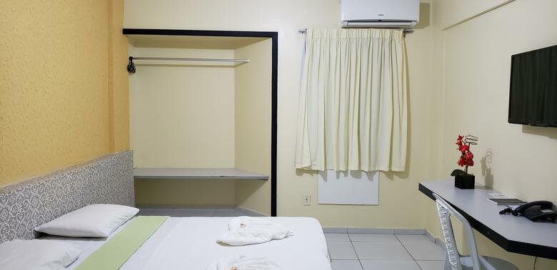 Jr Hotel