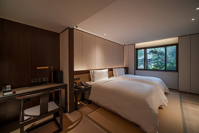 Hotel Hualuxe Xi'an Tanghua
