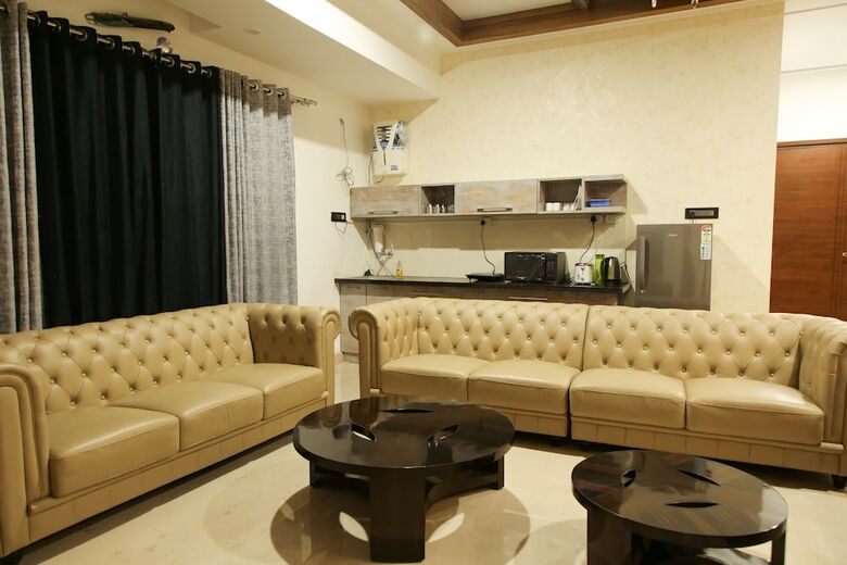 Apartamentos Stayeden Luxurious 3bhk Home Theater