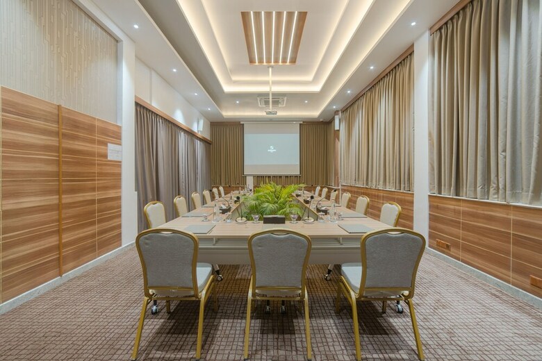 Hotel Samann Host