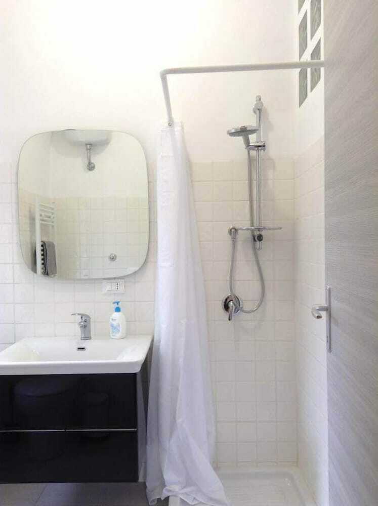Hotel Velia's Home