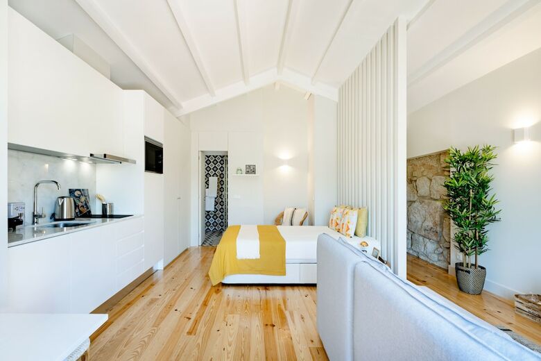 Apartamentos Porto Downtown Studio With Balcony