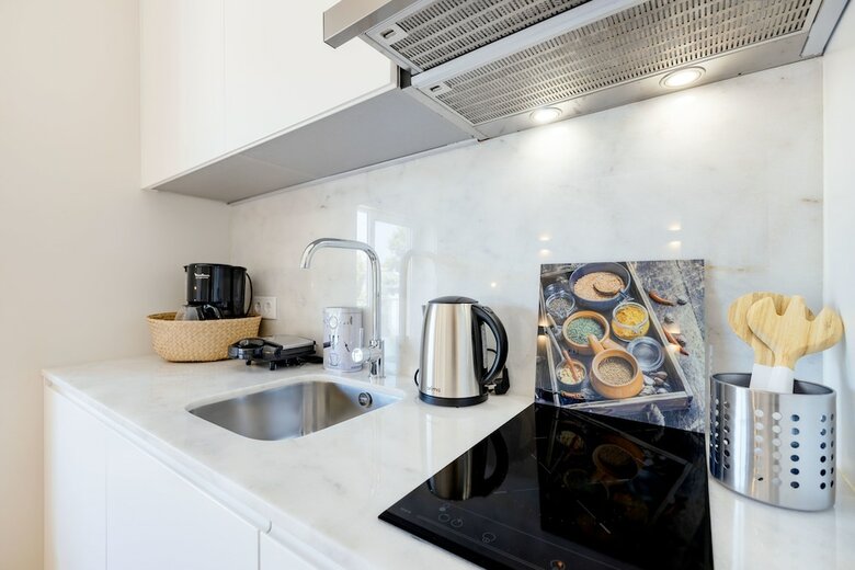 Apartamentos Porto Downtown Studio With Balcony