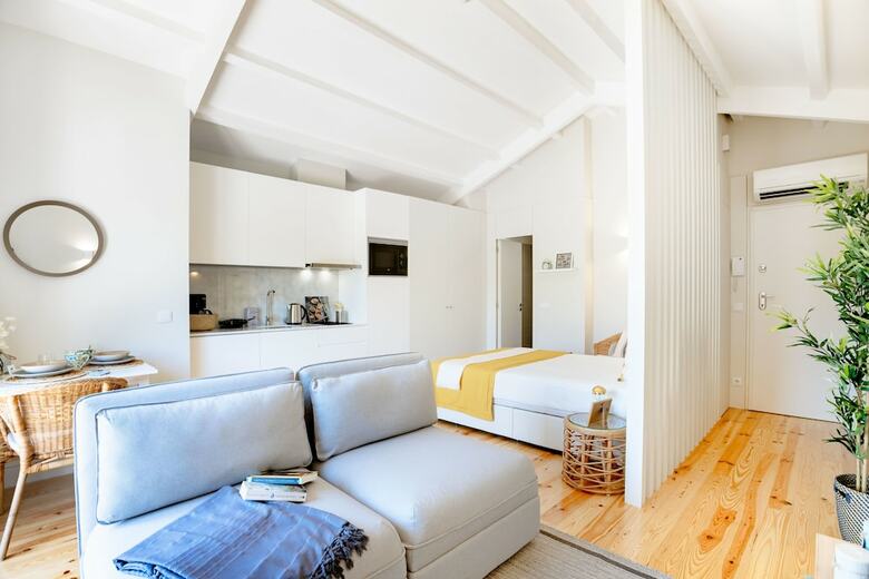 Apartamentos Porto Downtown Studio With Balcony