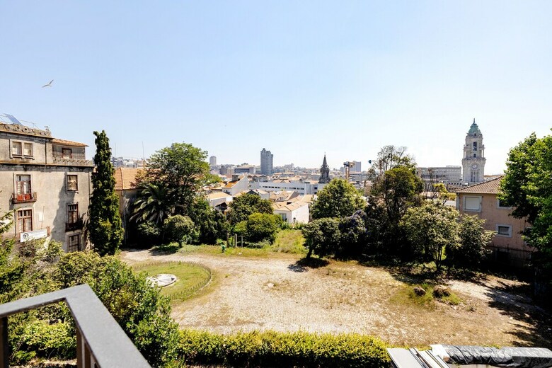 Apartamentos Porto Downtown Studio With Balcony