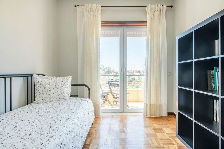 Espinho Family Stays Apartment