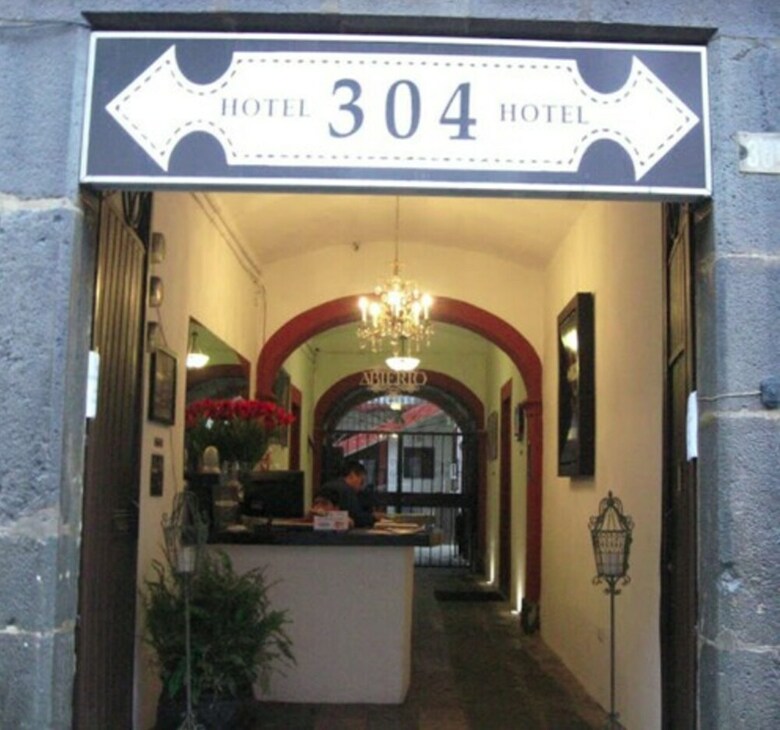 Oyo Hotel 304
