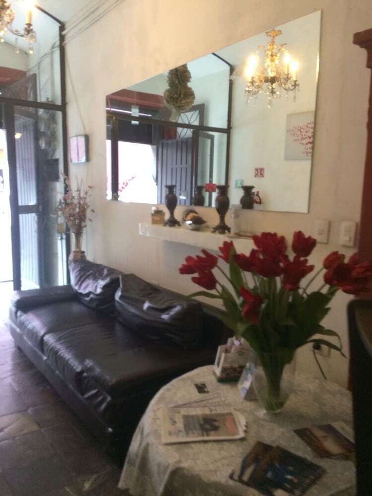 Oyo Hotel 304