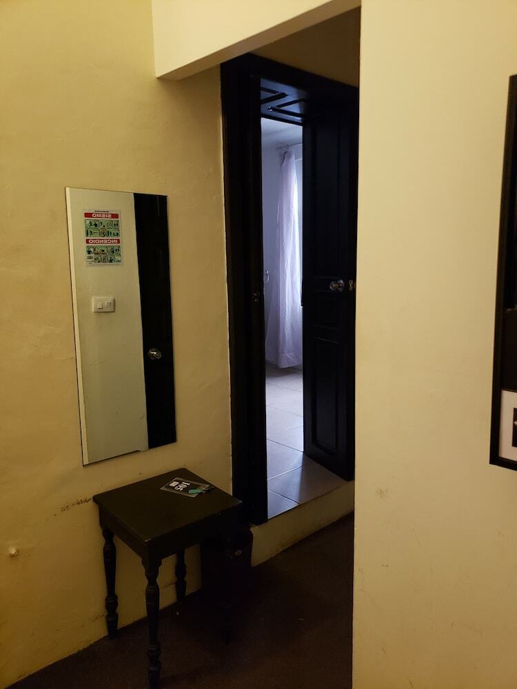 Oyo Hotel 304