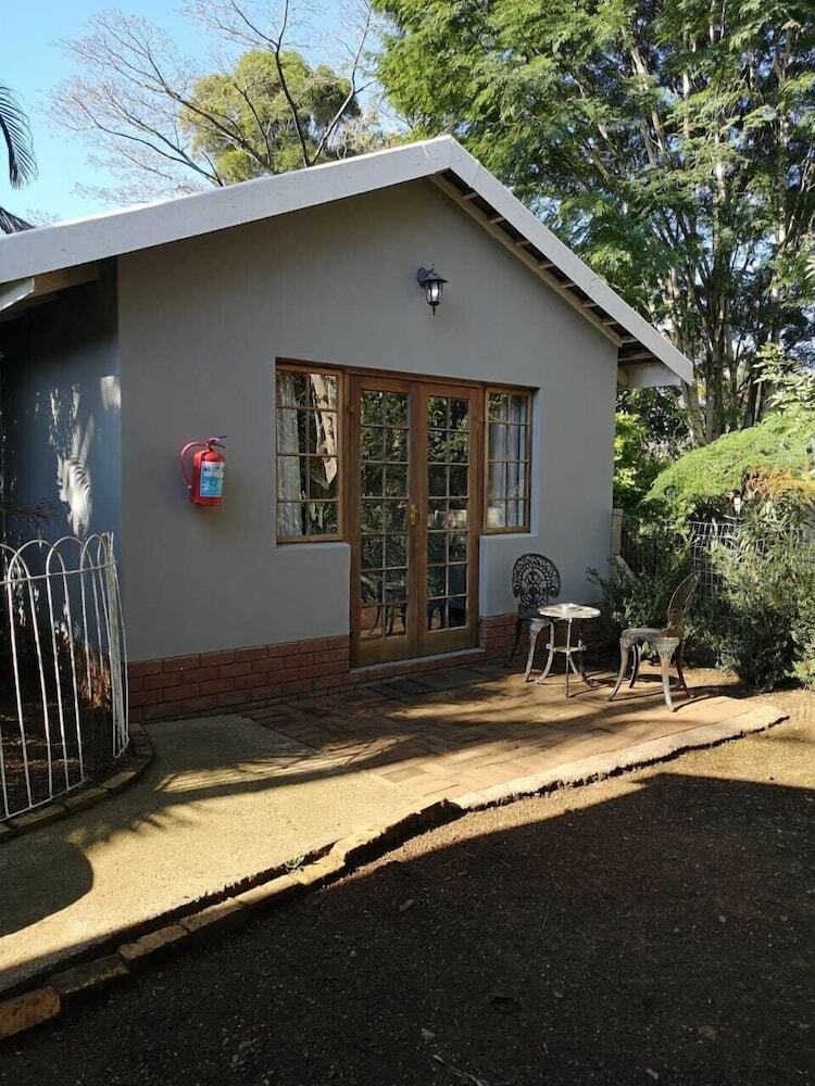 Bed & Breakfast The Brackens Guest House