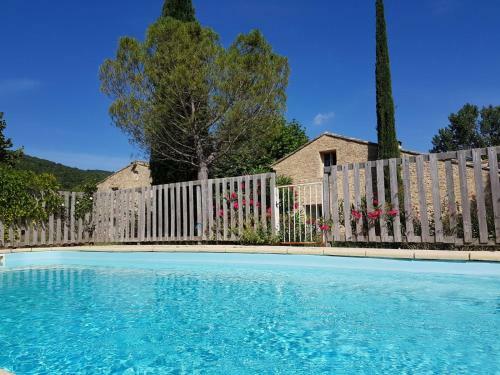 G�te Aux Tournesols
